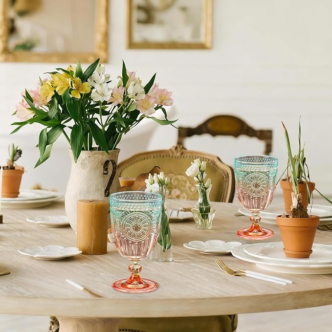 XUWAIDSGN 24Pcs Plastic Vintage Wine Glasses 13.5oz Reusable Embossed Goblet Glasses Green Orange Gradien Retro Wine Glassware Unbreakable Stemmed Champagne Water Cups for Cocktail Juice Wedding