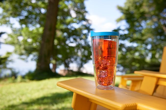 Tervis Clear & Colorful Lidded Made in USA Double Walled Insulated Tumbler Travel Cup Keeps Drinks Cold & Hot, 24oz, Fuchsia Lid