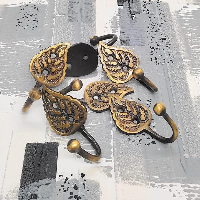 FAPBADRI Multipurpose Hooks, Used to Hang Clothes, Bags, Coats, Curtain Hold Backs, Keys, Colour - Antique Gold, Material - Brass, Leaf Design, Screws and Wallplugs Included, Pack of 10 Pieces