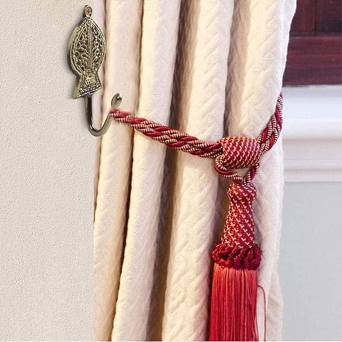 FAPBADRI Multipurpose Hooks, Used to Hang Clothes, Bags, Coats, Curtain Hold Backs, Keys, Colour - Antique Gold, Material - Brass, Retro Design, Screws and Wallplugs Included, Pack of 2 Pieces